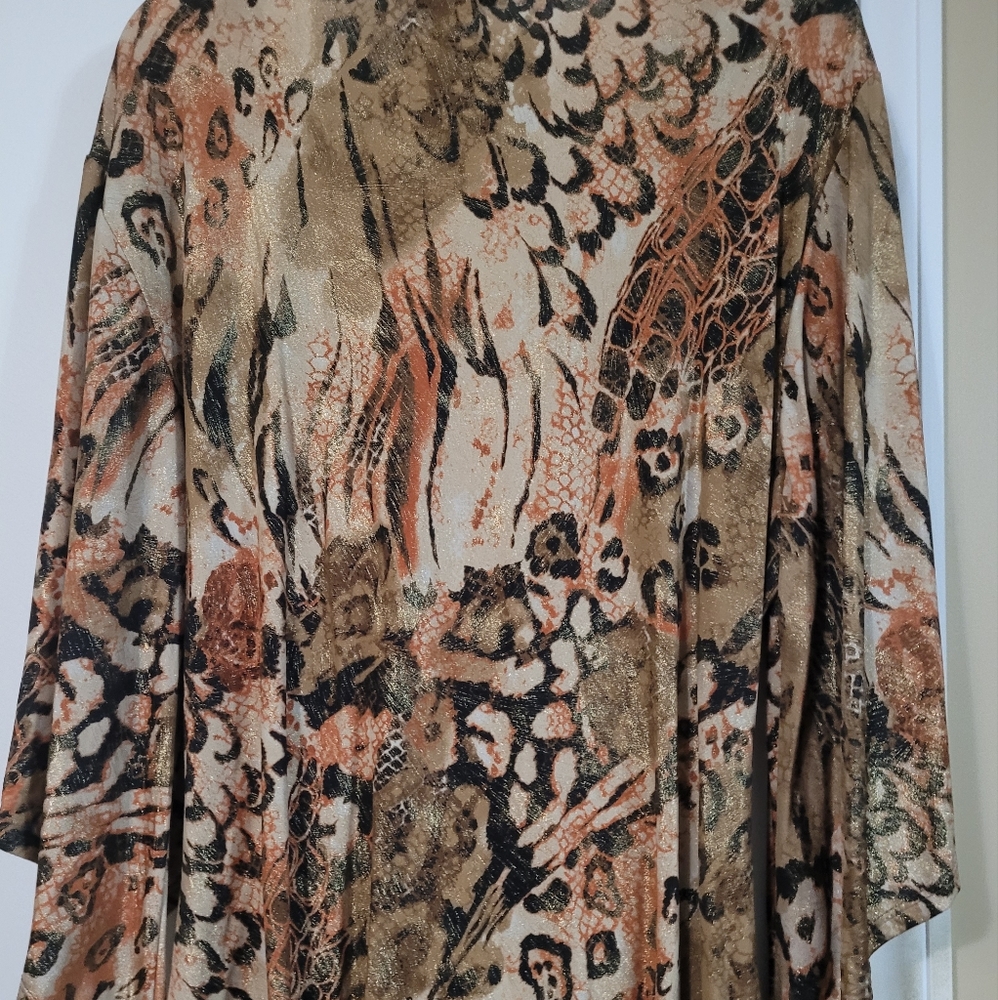 Multi color wrap top - Picture 3 of 3